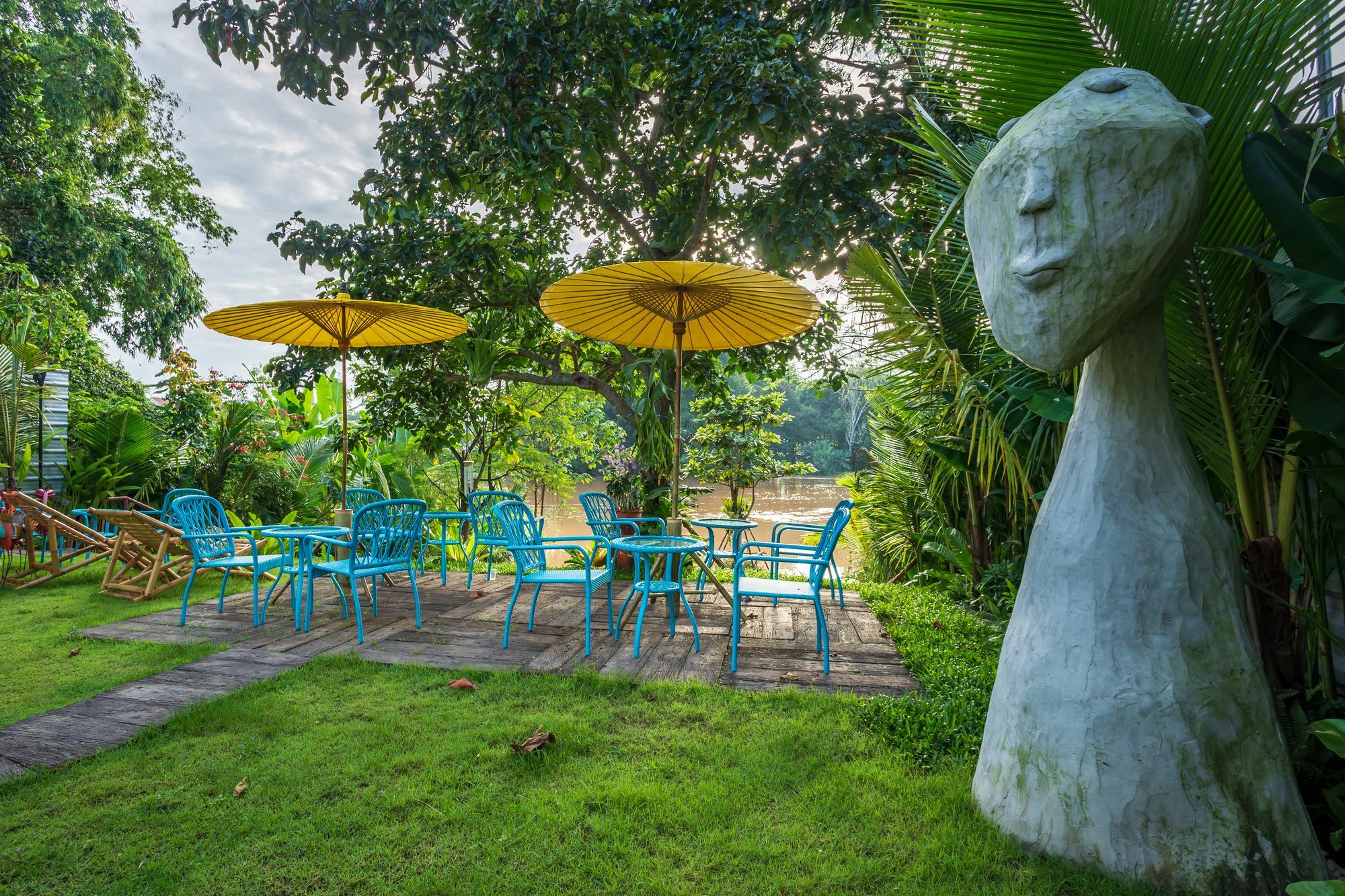 River Art Hotel Чиангмай Экстерьер фото